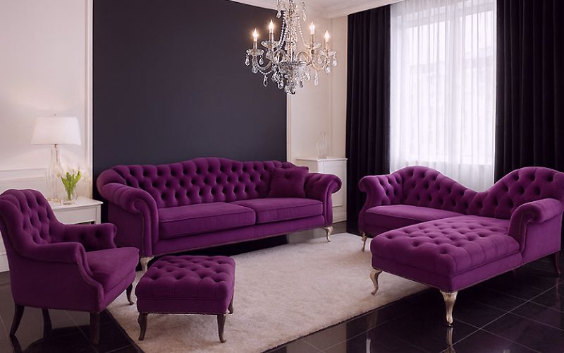 Purpurowy salon